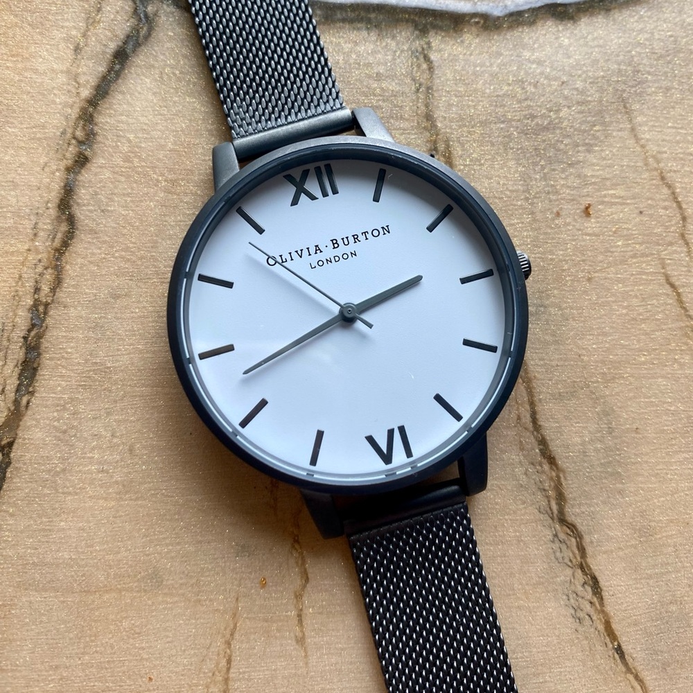 Olivia Burton 38 mm Mesh